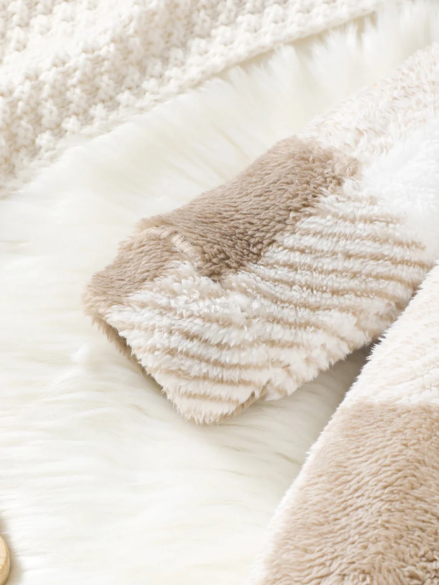 Baby Plaid Fluffy Fleece Long-sleeve Romper - Image 6